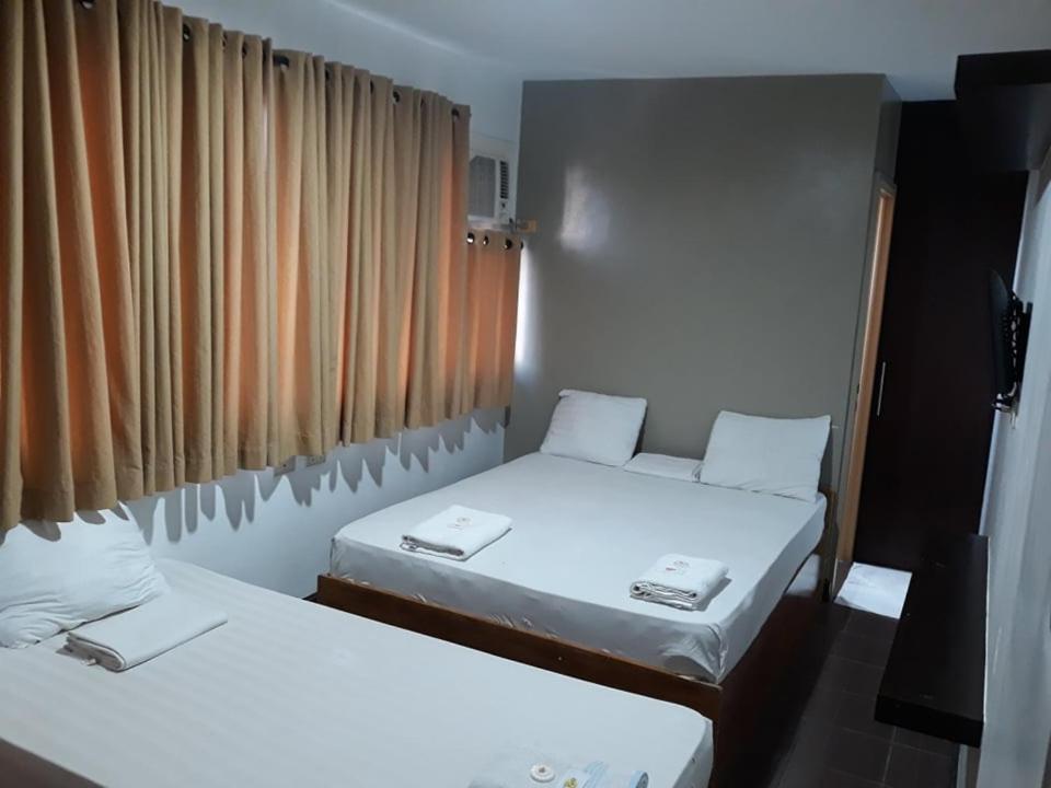 Hotel Kichi Legazpi Exterior foto