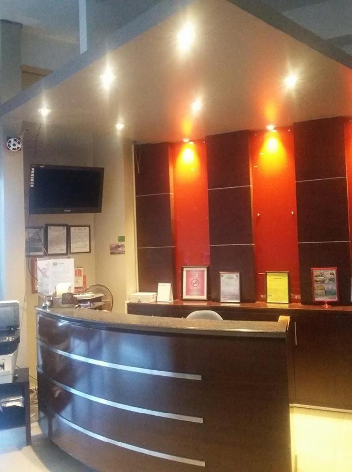 Hotel Kichi Legazpi Exterior foto